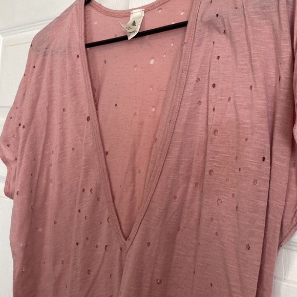 Holey tunic top - Picture 2 of 4